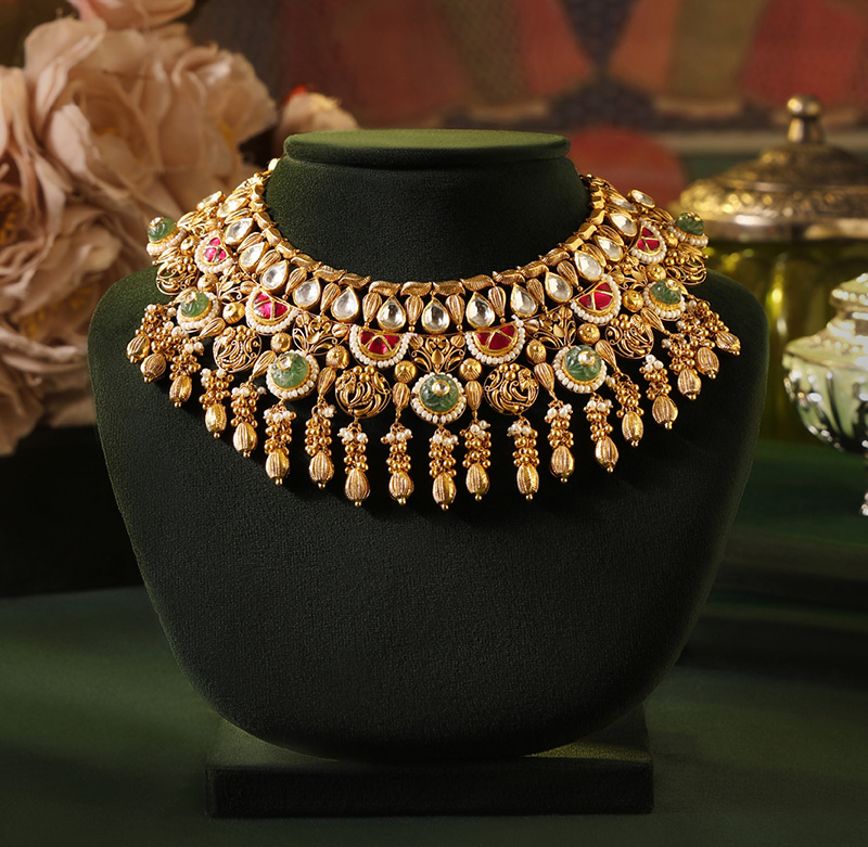 Sparkling Beauty Necklace Set